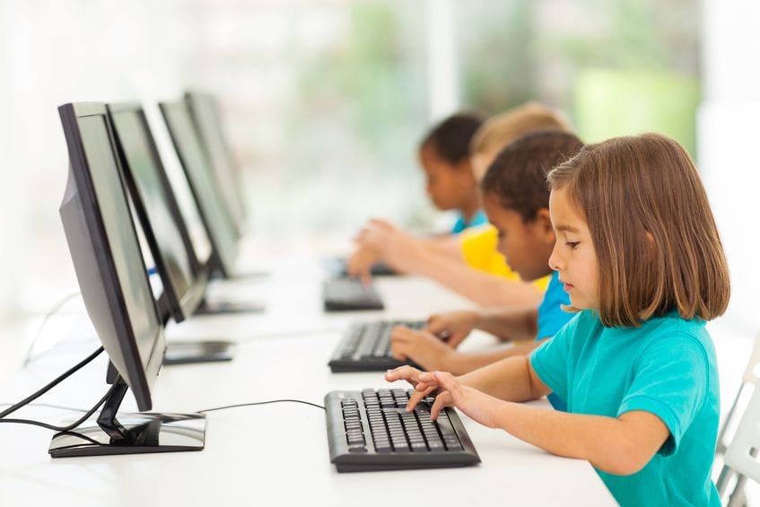 Primary kids on the computers